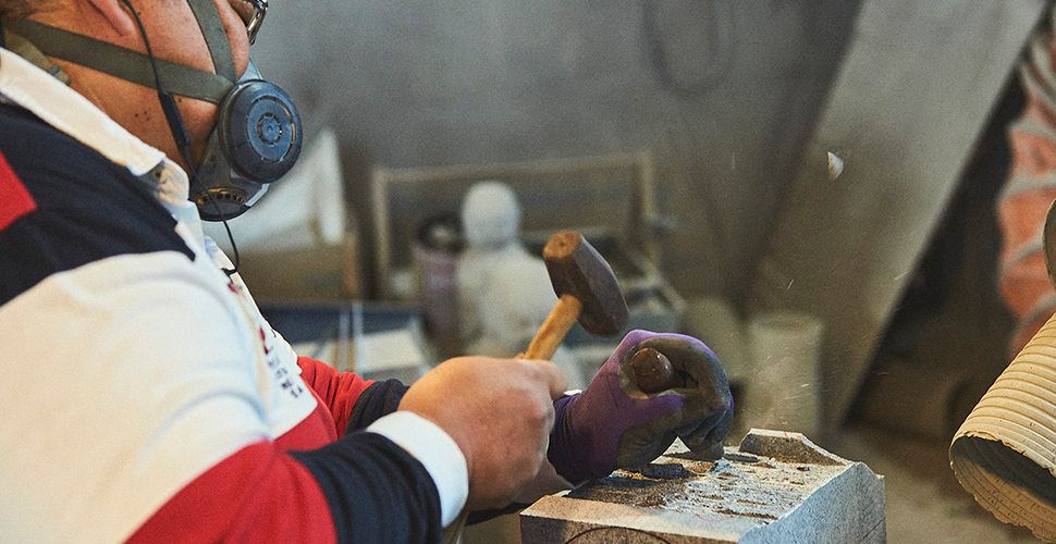 村井重友石材店の技